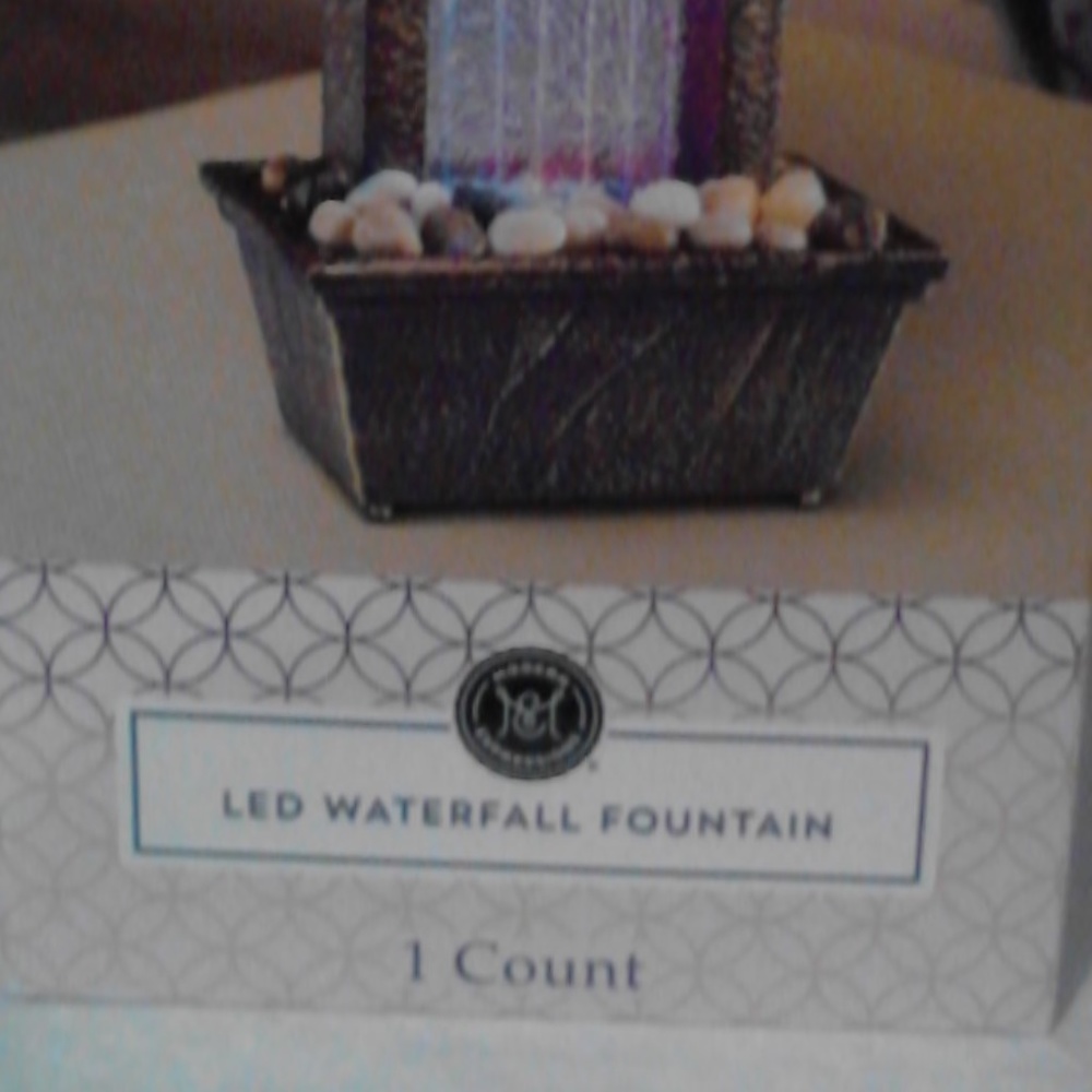 Illuminated LED Indoor Tabletop Waterfall Fountain - Picture 5 of 7